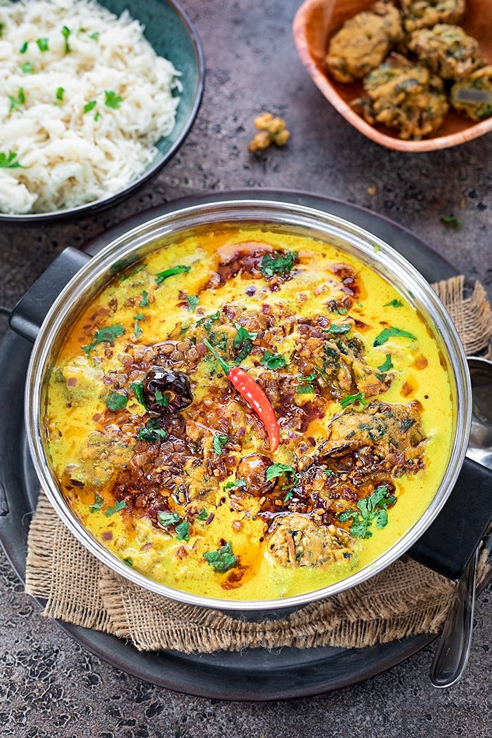 Punjabi Kadhi Pakora 