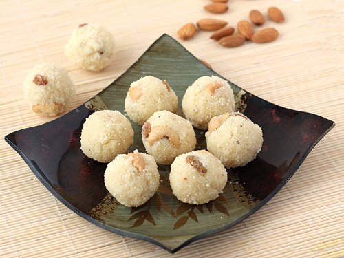 Rava Laddu with Coconut