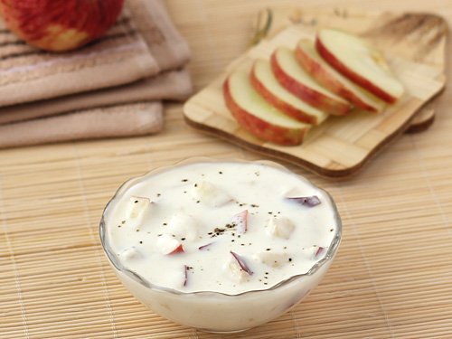 Apple Raita | How to Make Apple Raita?