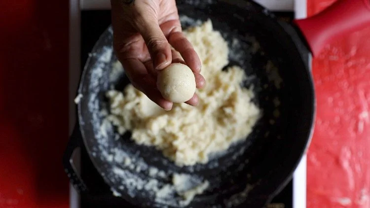 Coconut Ladoo