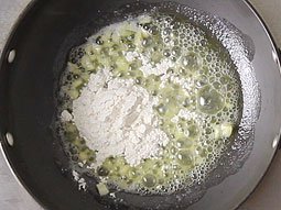 White Sauce Pasta | How To Make White Sauce Pasta?