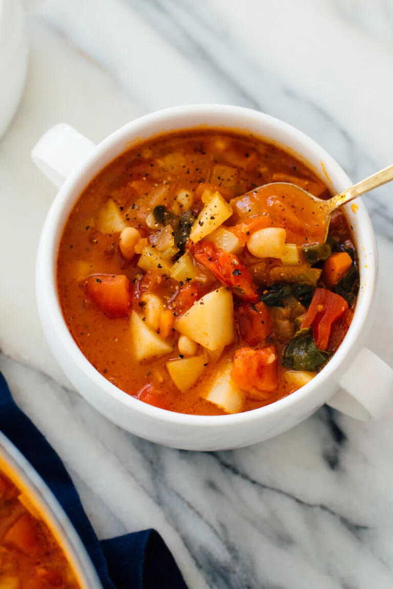 Classic Minestrone Soup