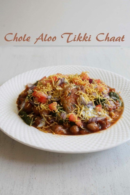 Aloo Tikki Chole Chaat
