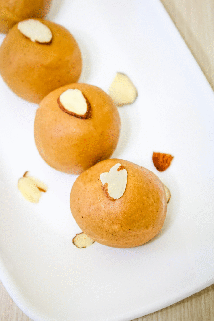 Besan Ladoo