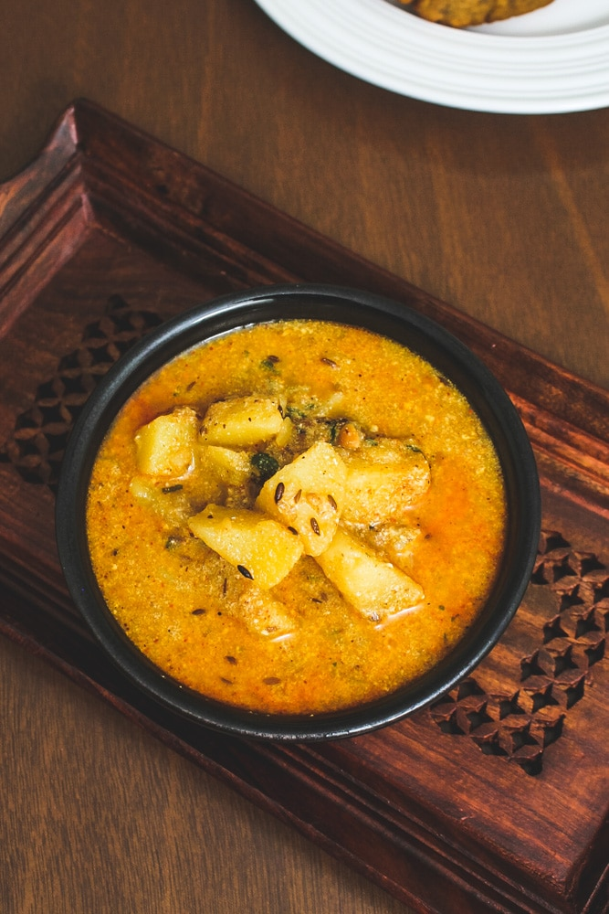 Dahi Aloo Recipe