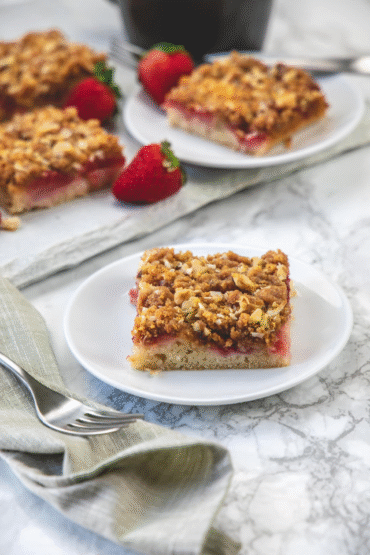 Strawberry Cake